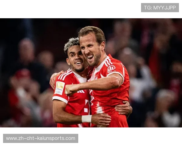 凯恩背身转身射门气质十足，尽显顶级锋线杀手魅力