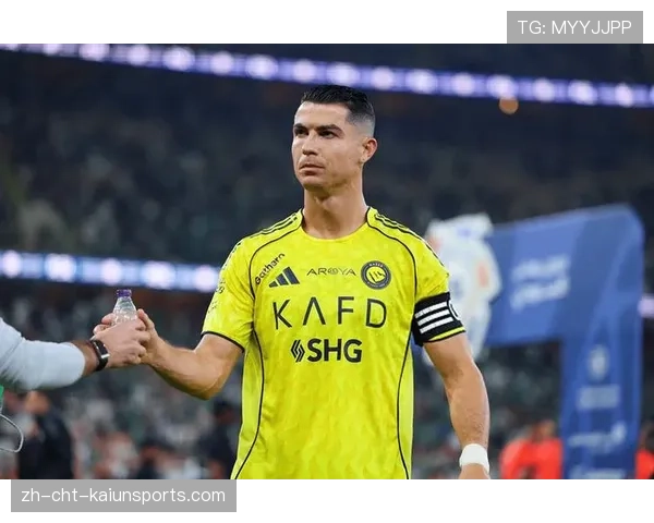 利雅得胜利3-1八连胜C罗点射造两大神迹，利雅得胜利对利雅得新月